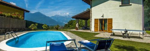 Villa Betulla con piscina privata sul lago di Como - Accommodation - Colico