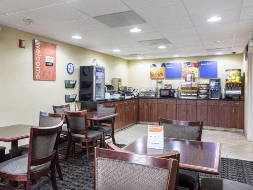 餐廳, Comfort Inn Decatur Priceville in 普利斯維爾(AL)