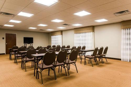 Sleep Inn & Suites Marion - Military Institute - image 6