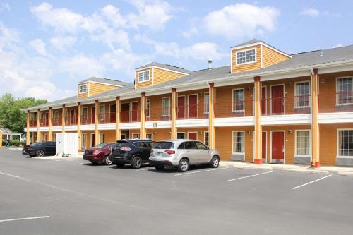 Quality Inn Albertville US 431 - image 2