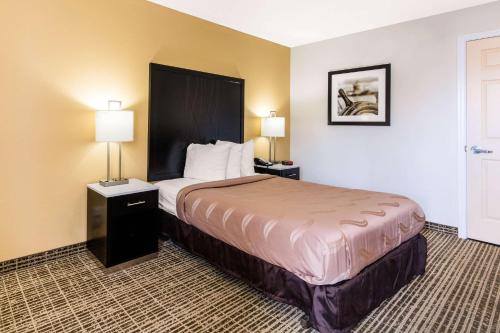 Quality Inn Trussville I-59 exit 141 in Trussville, USA