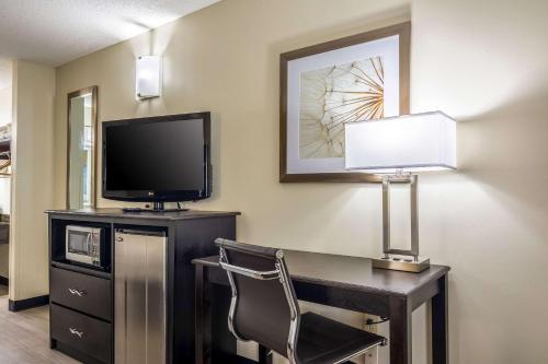 Quality Inn Auburn University Area - main image