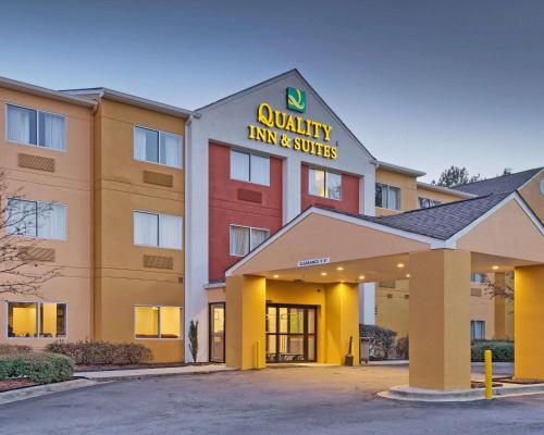 Quality Inn & Suites Birmingham - Highway 280