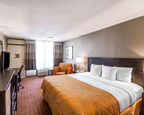 Inn Phoenix  Airport - image 7