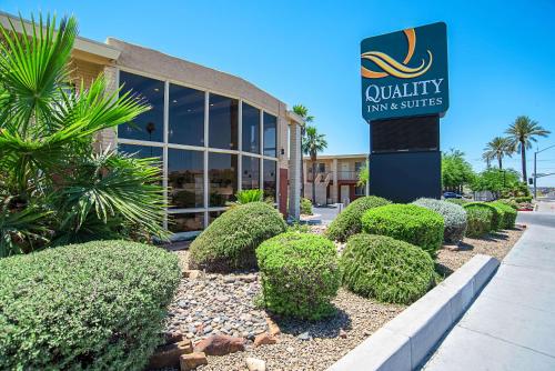 Quality Inn & Suites Phoenix NW - Sun City