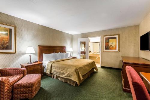 Quality Inn Near China Lake Naval Station