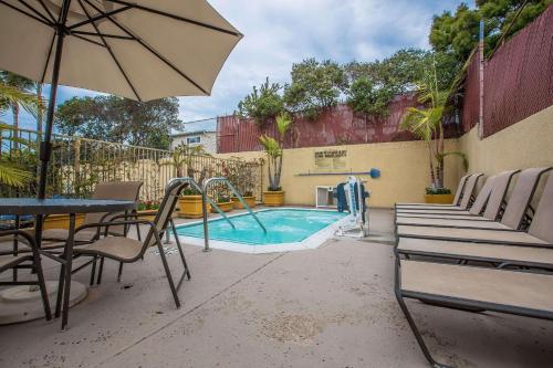 Quality Inn & Suites Hermosa Beach