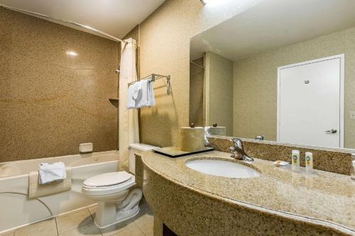 Quality Inn Near China Lake Naval Station