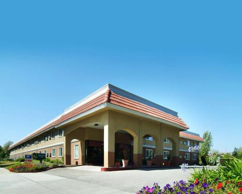 Quality Inn Santa Clara Convention Center - Accommodation - Sunnyvale