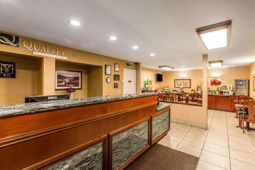 Quality Inn Near China Lake Naval Station