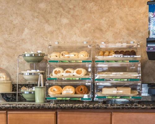 Quality Inn Temecula Valley Wine Country - main image