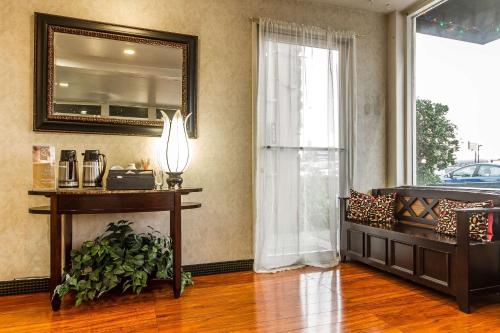 Photo - Quality Inn & Suites Silicon Valley