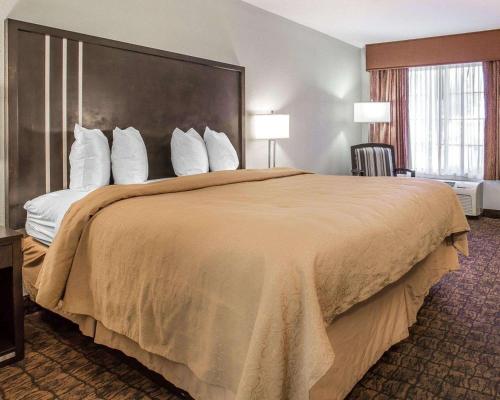 Quality Inn & Suites Woodland - Sacramento Airport