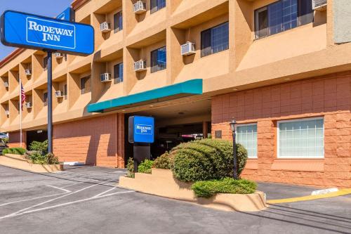 Rodeway Inn Auburn – Foresthill - Hotel - Auburn