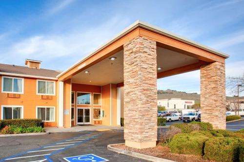 Facilities, Quality Inn Near Six Flags Discovery Kingdom-Napa Valley in Vallejo (CA)
