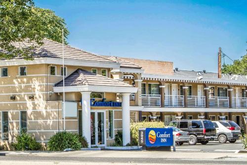 Comfort Inn