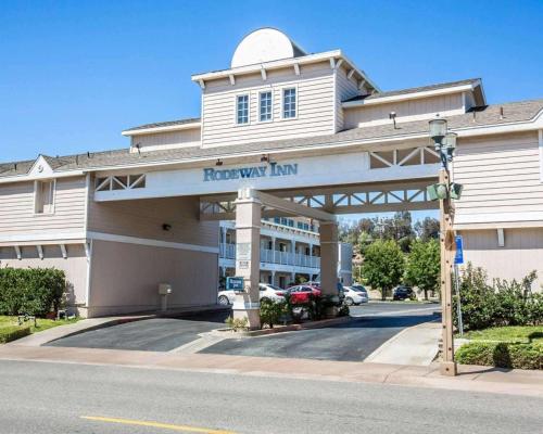 Rodeway Inn Old Town Temecula - image 3