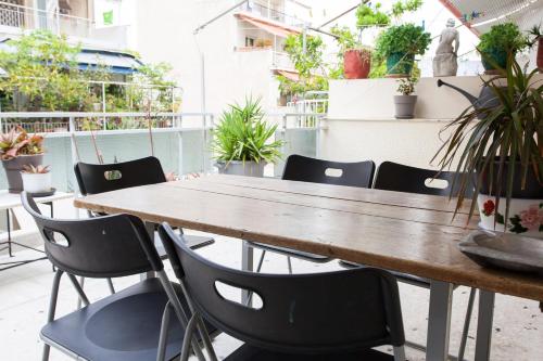 2 Bedroom Artist's Apartment - So Athens, Atény (fotografie 7)