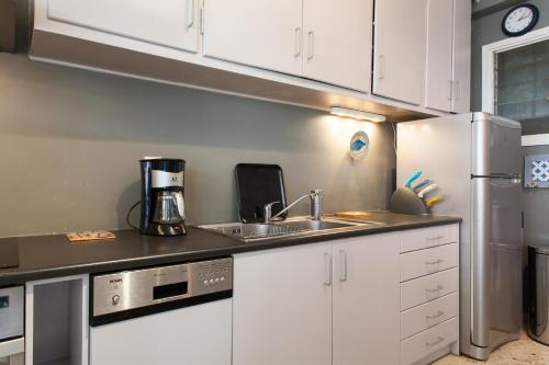 2 Bedroom Artist's Apartment - So Athens, Atény (fotografie 8)