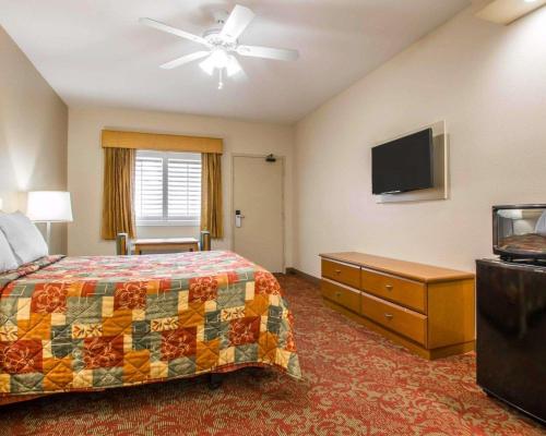 Rodeway Inn Encinitas North - image 5