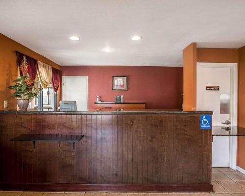 Rodeway Inn Santee San Diego East - image 14