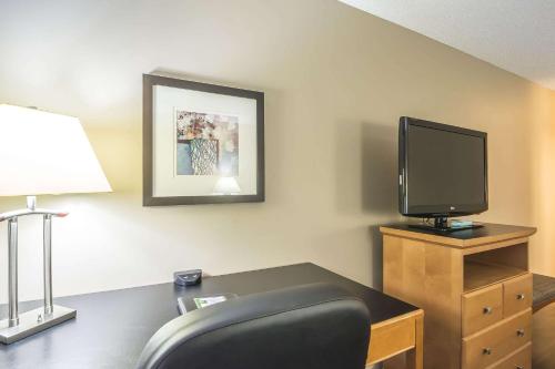 Quality Inn West Edmonton