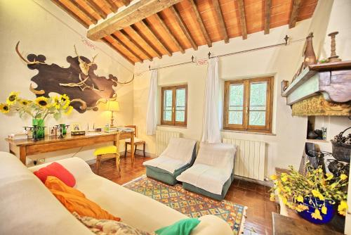 Villa with Private Pool image 10