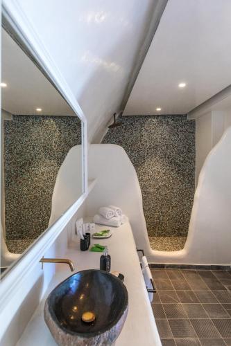 Secret Legend Suites - image 11