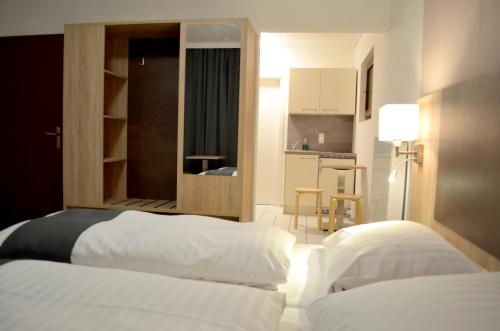 Hana Aparthotel 5.0km von Stapelfeld entfernt