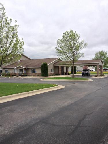 Americas Best Value Inn & Suites-Spring Valley - image 3