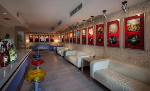 Hotel Continental - TonelliHotels - image 9