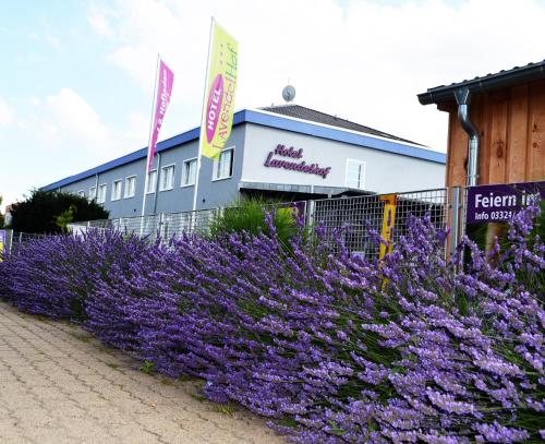 Garni Hotel Lavendelhof in Nauen, Deutschland