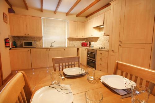 Armadale House - image 8