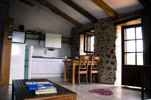köök, Le Petit Rias Gite Soleil in Vernoux-en-Vivarais
