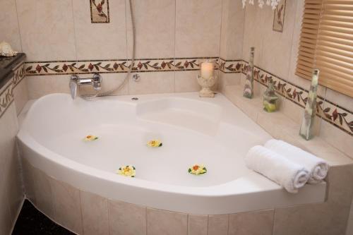 Penthouse Apartment image 10