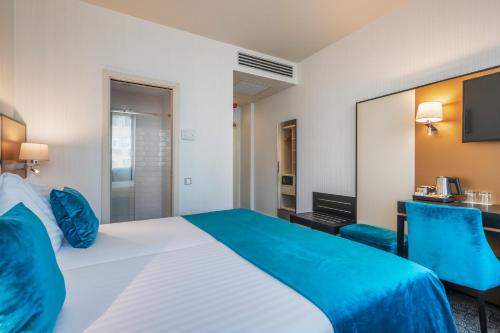 Eurostars Danube Budapest - image 12