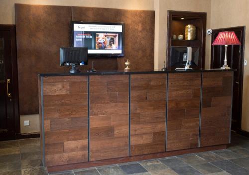 The Angus Hotel - image 2