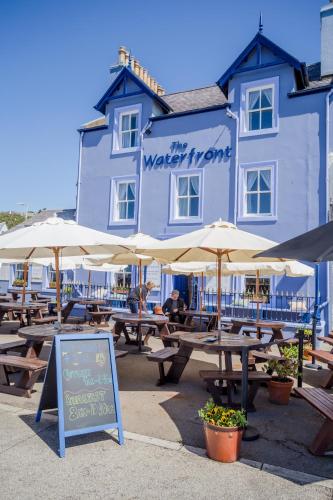 The Waterfront Seafront hotel and Bistro