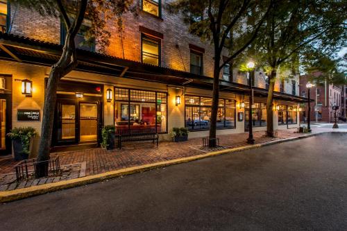 Staypineapple, A Delightful Hotel, South End, Boston