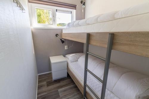 Sveastranda Camping - image 3