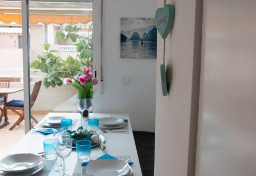  Lovely Penhouse in Alicante with parking in Alicante