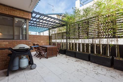 Balcony/terrace, Cottesloe Sea Salt Abode in Perth