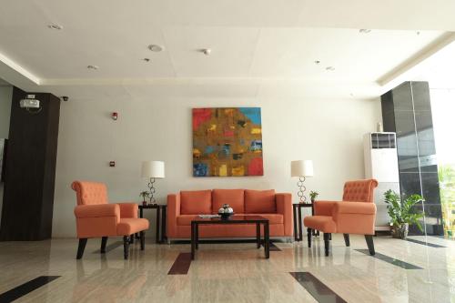 Lobby, Top Star Hotel in Cabanatuan