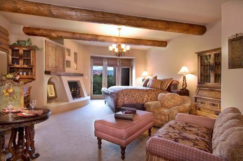 King Room with Balcony