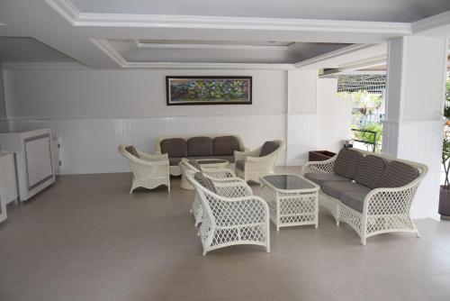 Puangpen Villa Hotel 3