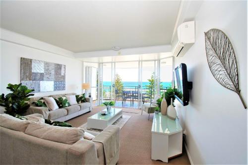 Two-Bedroom Apartment with Ocean View image 10