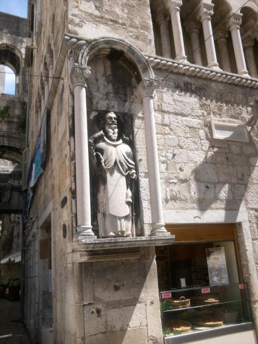 Private Apartments In Diocletians Palace - main image
