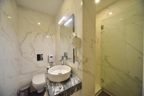 My Charm Lisbon Suites - image 5