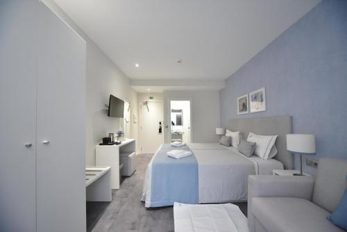 My Charm Lisbon Suites - image 9