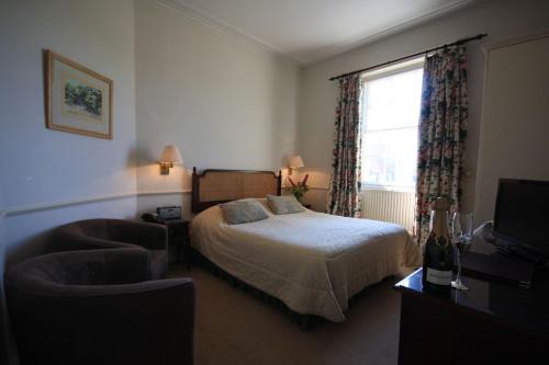 1 double bed